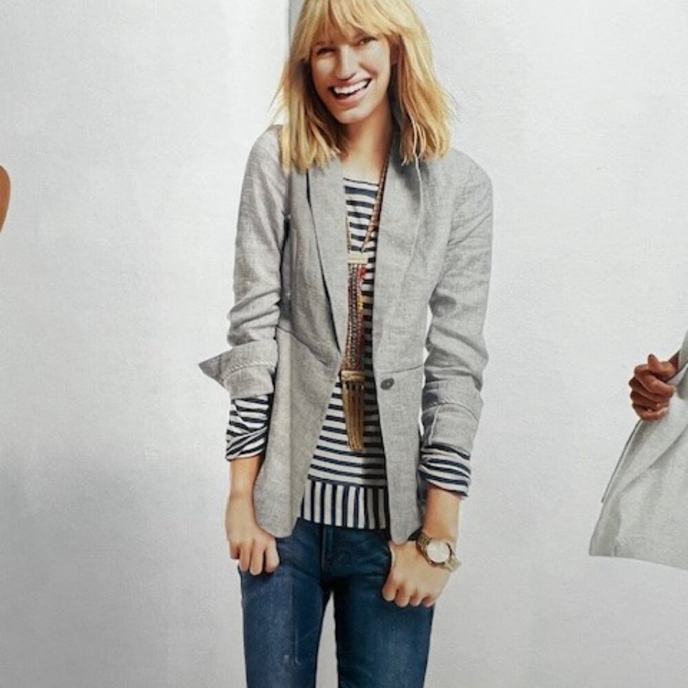 CAbi Beachwalk Blazer in light gray - Picture 5 of 6